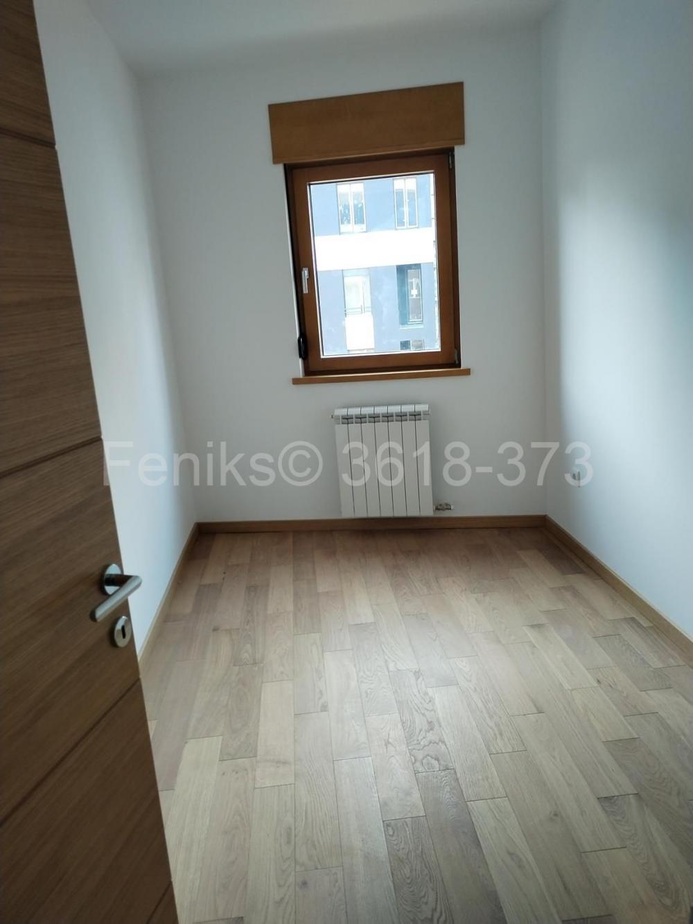 Stan na prodaju u Beogradu, Voždovac, cetvorosoban, 70m2, cena 250000 evra