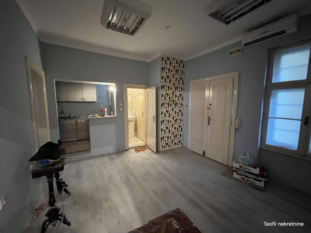 Stan na prodaju u Beogradu, Beograd (Skupština), troiposoban, 79m2, cena 289000 evra