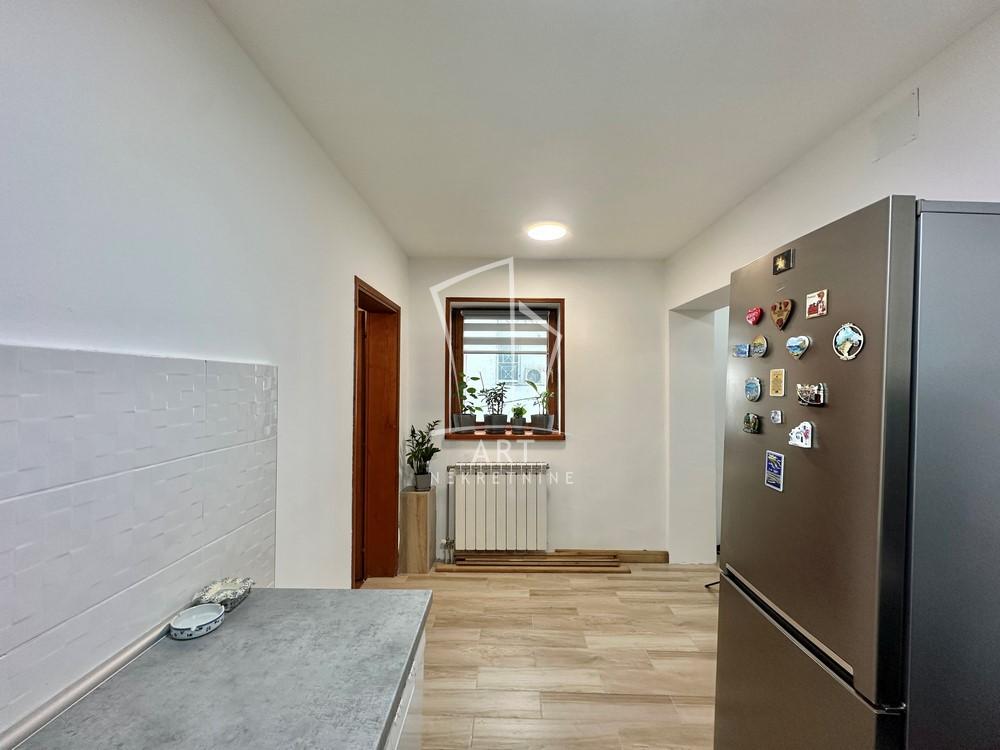 Stan na prodaju u Beogradu, Banjica, 59m2, cena 234000 evra