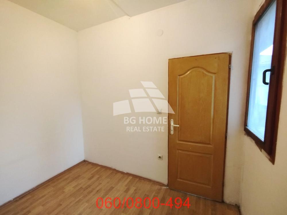 Stan na prodaju u Beogradu, Zemun, jednoiposoban, 131m2, cena 130000 evra