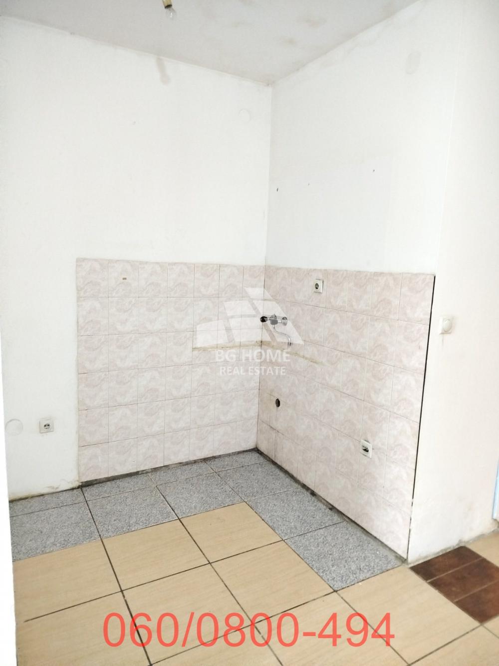 Stan na prodaju u Beogradu, Zemun, jednoiposoban, 131m2, cena 130000 evra