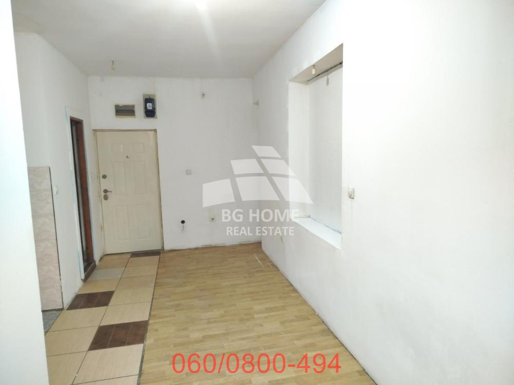 Stan na prodaju u Beogradu, Zemun, jednoiposoban, 131m2, cena 130000 evra