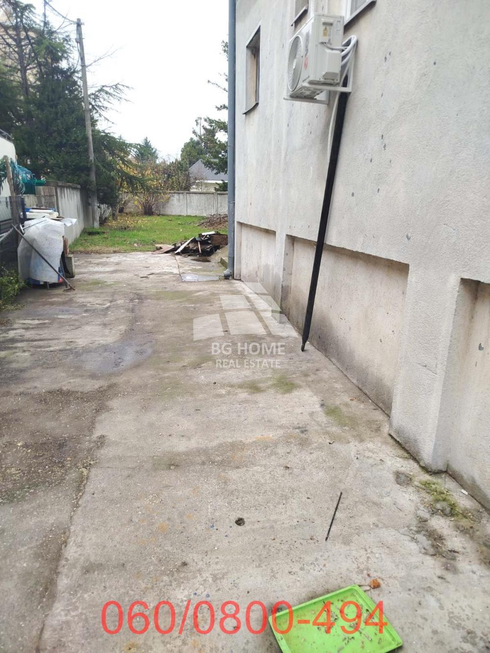 Stan na prodaju u Beogradu, Zemun, jednoiposoban, 131m2, cena 130000 evra