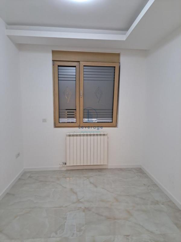 Stan na prodaju u Beogradu, Čubura, trosoban, 56m2, cena 240000 evra