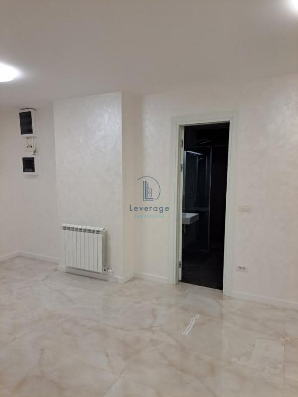 Stan na prodaju u Beogradu, Čubura, trosoban, 56m2, cena 240000 evra