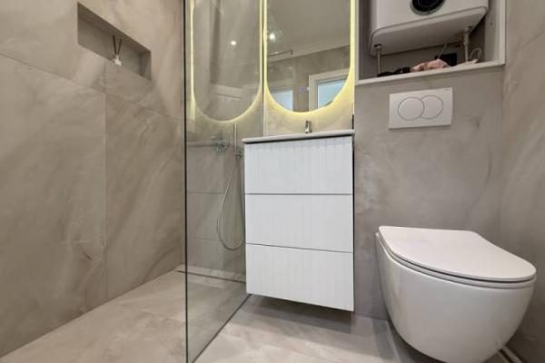 Stan na prodaju u Beogradu, Vračar,Južni bulevar, dvosoban, 43m2, cena 200000 evra