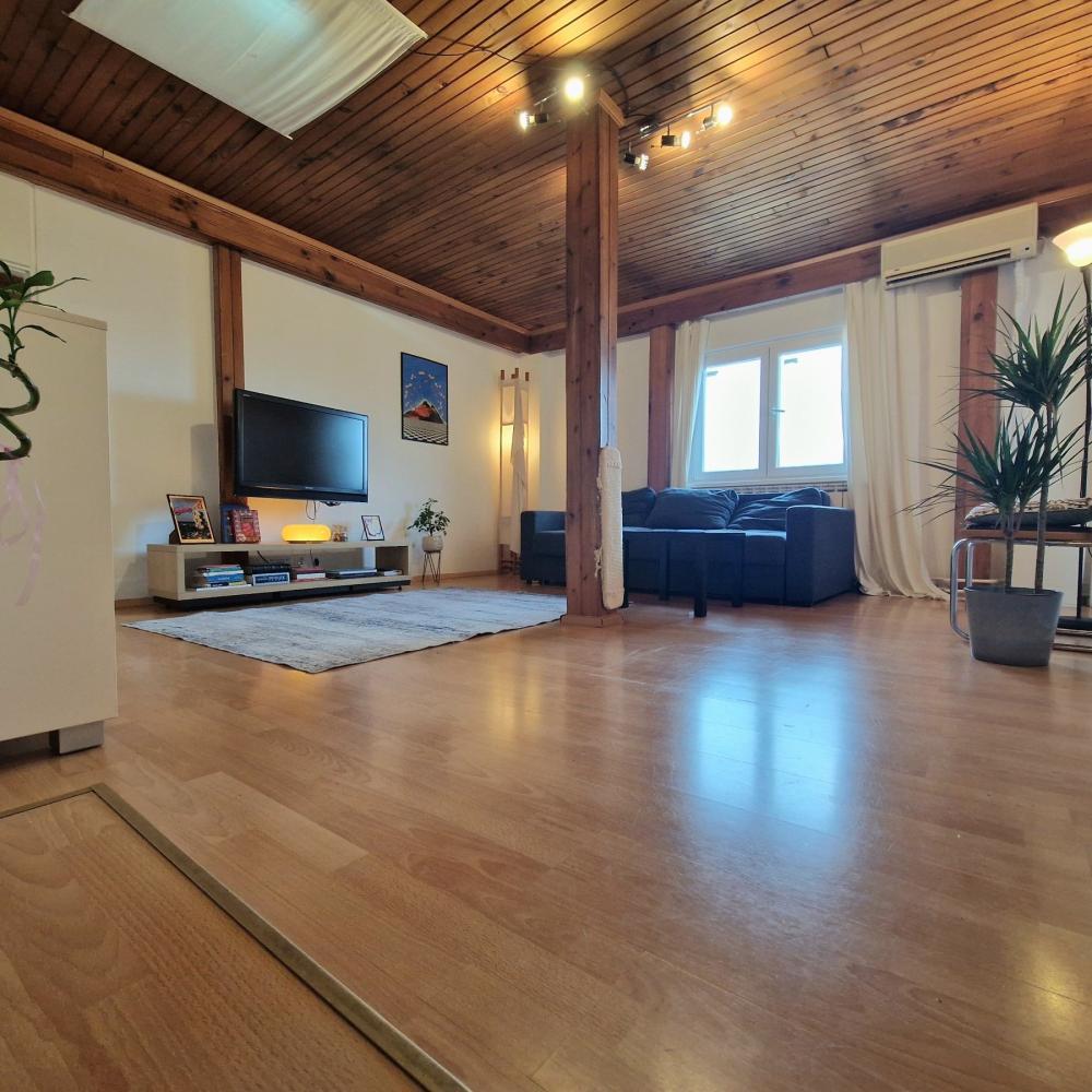 Stan na prodaju u Beogradu, Stari grad, troiposoban, 73m2, cena 310000 evra