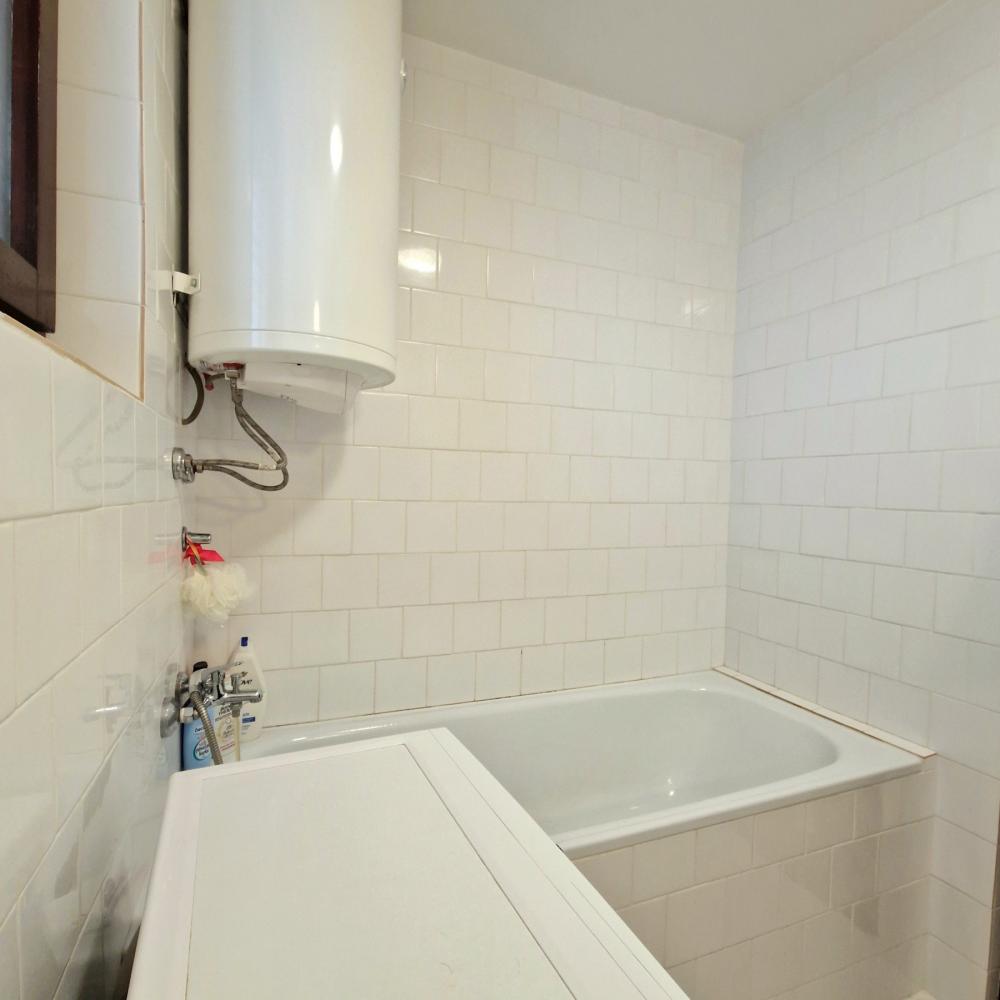 Stan na prodaju u Beogradu, Stari grad, troiposoban, 73m2, cena 310000 evra