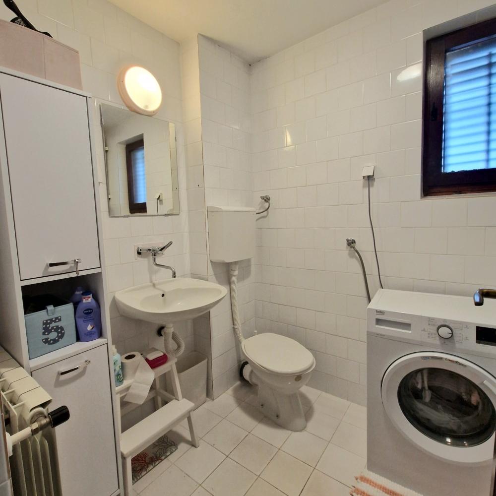 Stan na prodaju u Beogradu, Stari grad, troiposoban, 73m2, cena 310000 evra