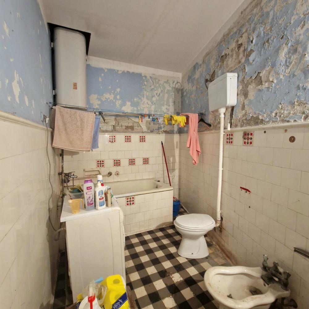 Stan na prodaju u Beogradu, Beograd (centar), dvoiposoban, 77m2, cena 280000 evra