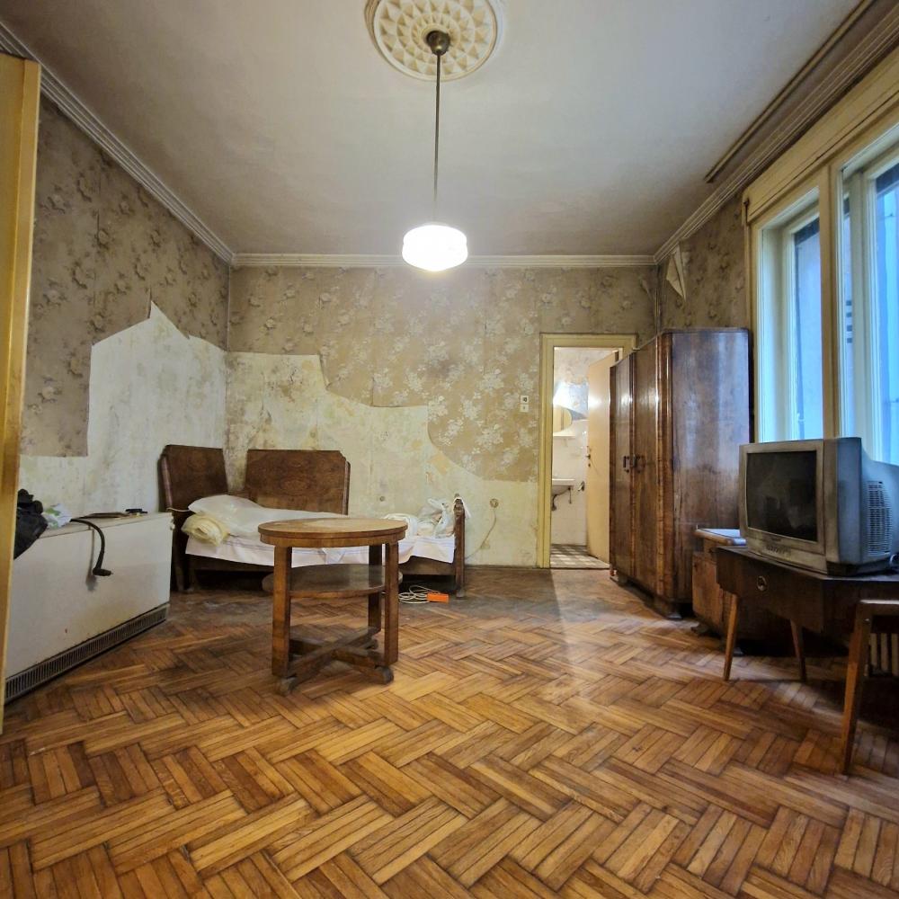 Stan na prodaju u Beogradu, Beograd (centar), dvoiposoban, 77m2, cena 280000 evra