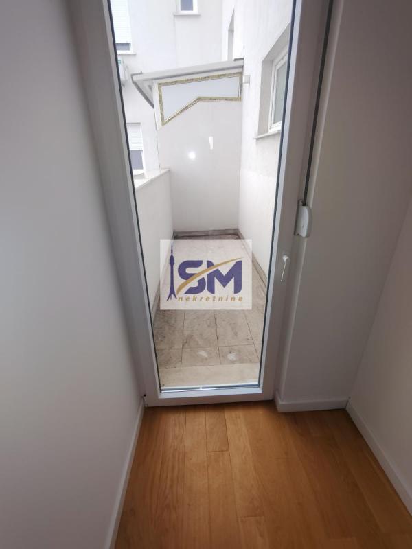 Stan na prodaju u Beogradu, Vukov spomenik, cetvorosoban, 95m2, cena 362800 evra