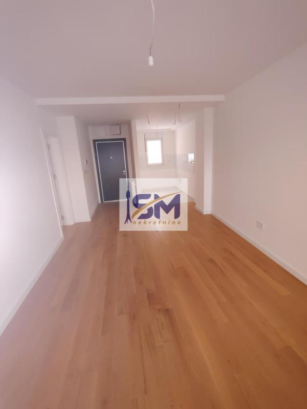 Stan na prodaju u Beogradu, Vukov spomenik, cetvorosoban, 95m2, cena 362800 evra