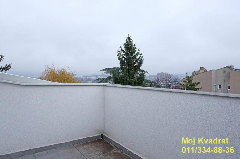 Stan na prodaju u Beogradu, Autokomanda, jednoiposoban, 47m2, cena 166000 evra