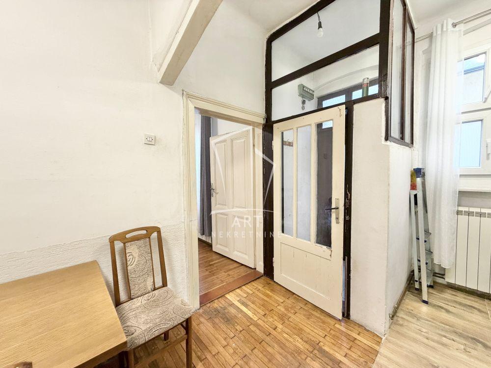 Stan na prodaju u Beogradu, Stari grad, jednosoban, 30m2, cena 113000 evra