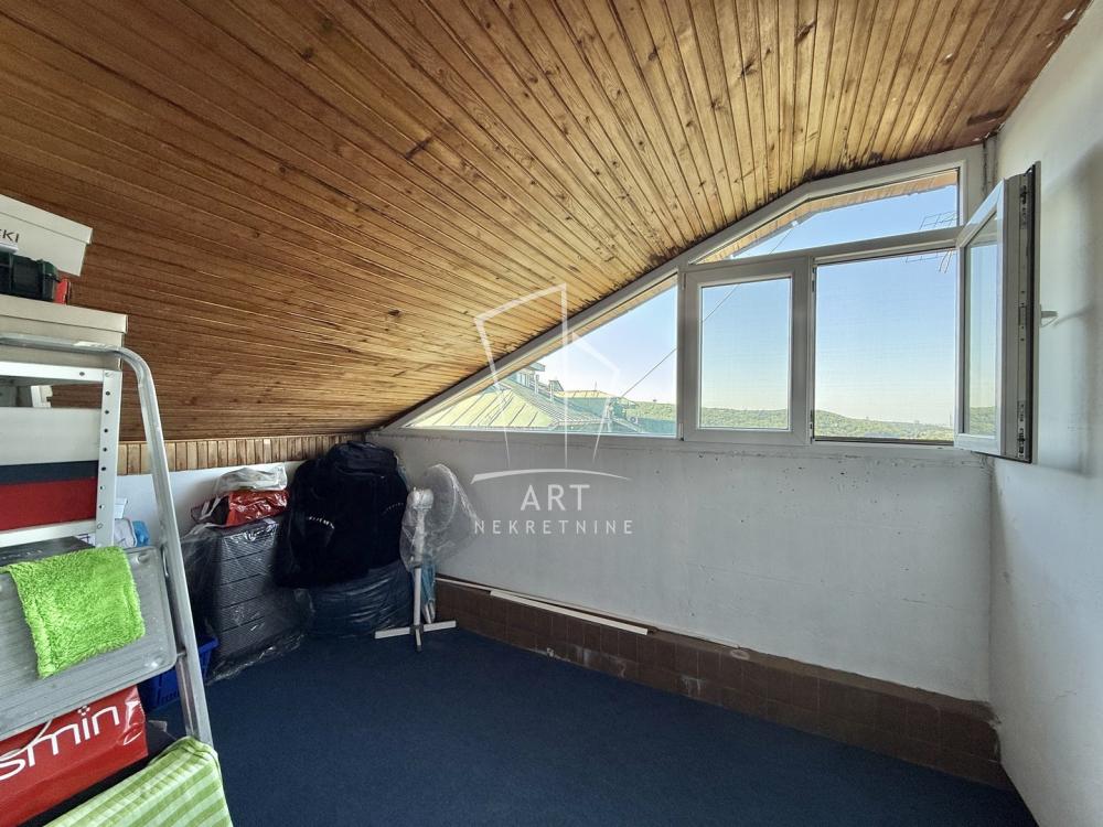 Stan na prodaju u Beogradu, Miljakovac, dvoiposoban, 83m2, cena 189000 evra