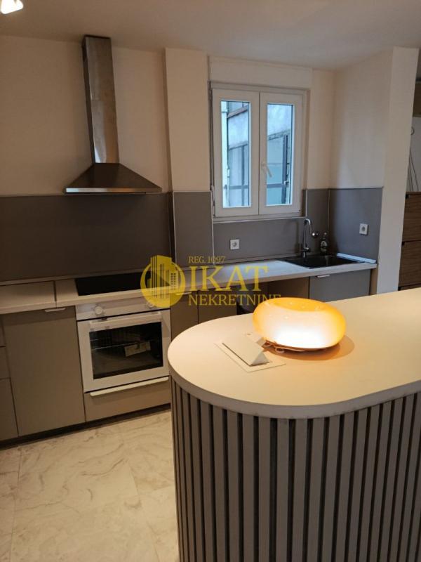 Stan na prodaju u Beogradu, Fontana, dvosoban, 57m2, cena 225000 evra