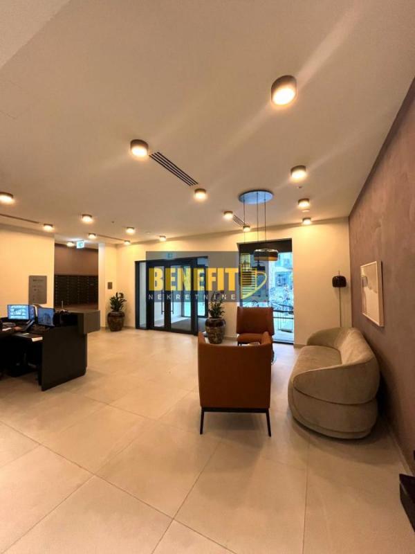 Stan na prodaju u Beogradu, Beograd na vodi, trosoban, 72m2, cena 300000 evra