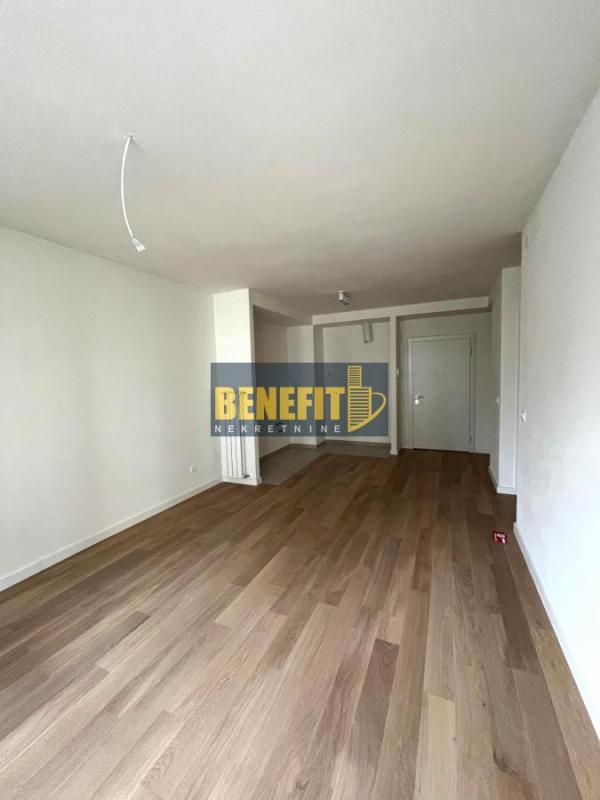 Stan na prodaju u Beogradu, Beograd na vodi, trosoban, 72m2, cena 300000 evra