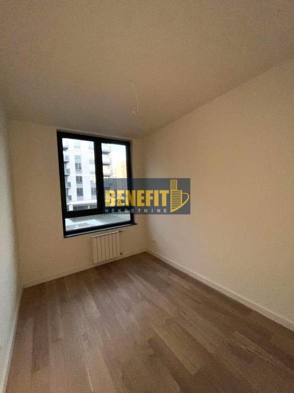 Stan na prodaju u Beogradu, Beograd na vodi, trosoban, 72m2, cena 300000 evra