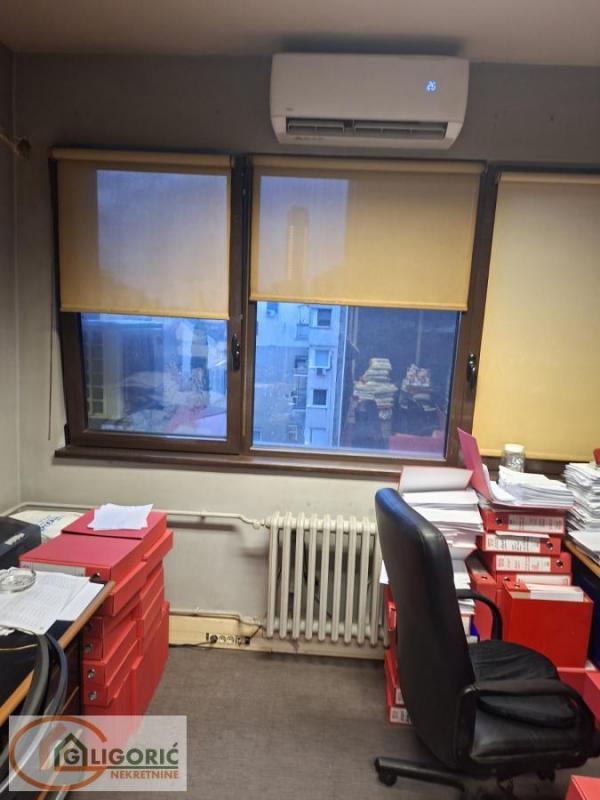 Stan na prodaju u Beogradu, Savski venac, cetvorosoban, 99m2, cena 340000 evra