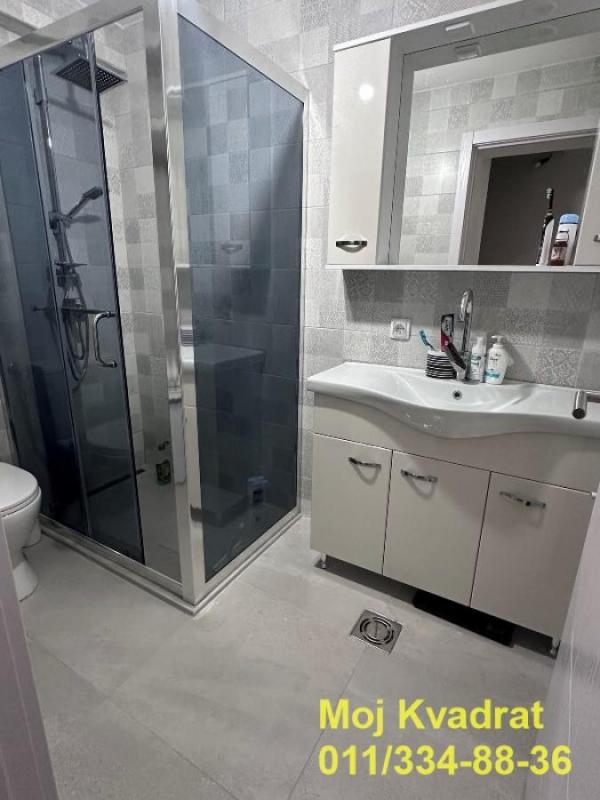 Stan na prodaju u Beogradu, Pašino brdo, trosoban, 102m2, cena 160000 evra