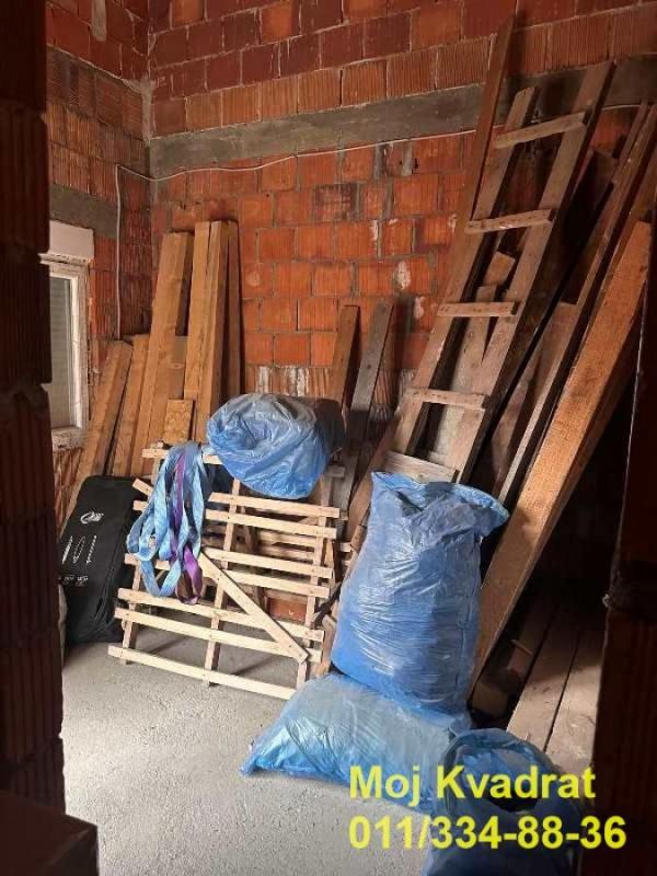 Stan na prodaju u Beogradu, Pašino brdo, trosoban, 102m2, cena 160000 evra