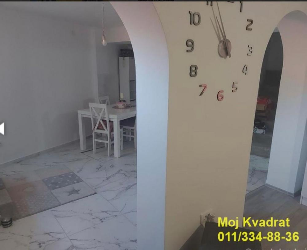 Stan na prodaju u Beogradu, Pašino brdo, trosoban, 102m2, cena 160000 evra