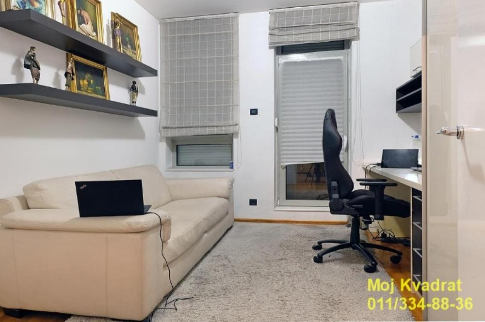 Stan na prodaju u Beogradu, Palilulska pijaca, trosoban, 96m2, cena 480000 evra