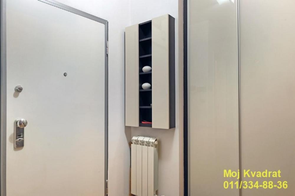 Stan na prodaju u Beogradu, Palilulska pijaca, trosoban, 96m2, cena 480000 evra