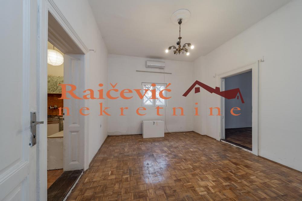 Stan na prodaju u Beogradu, Beograd (centar), dvosoban, 54m2, cena 180000 evra