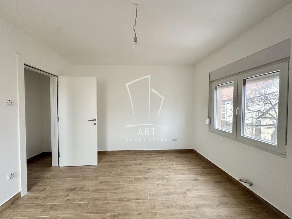 Stan na prodaju u Beogradu, Gornji grad, dvosoban, 46m2, cena 141300 evra