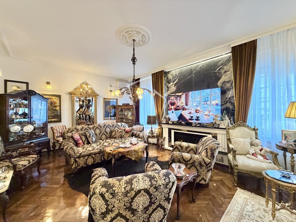 Stan na prodaju u Beogradu, Palilula, troiposoban, 103m2, cena 445000 evra