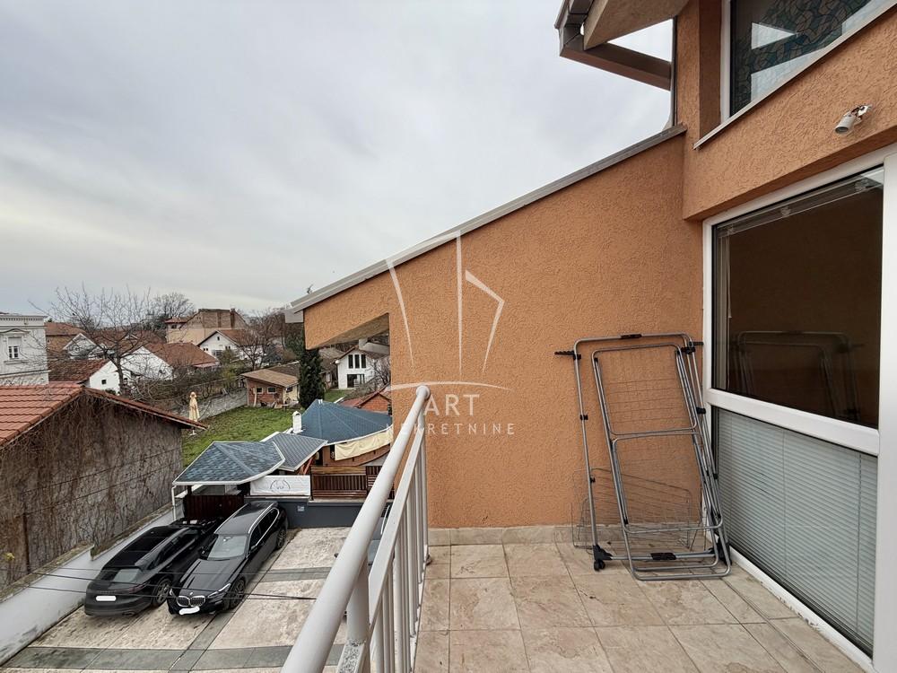 Stan na prodaju u Beogradu, Zemun, jednosoban, 38m2, cena 134000 evra