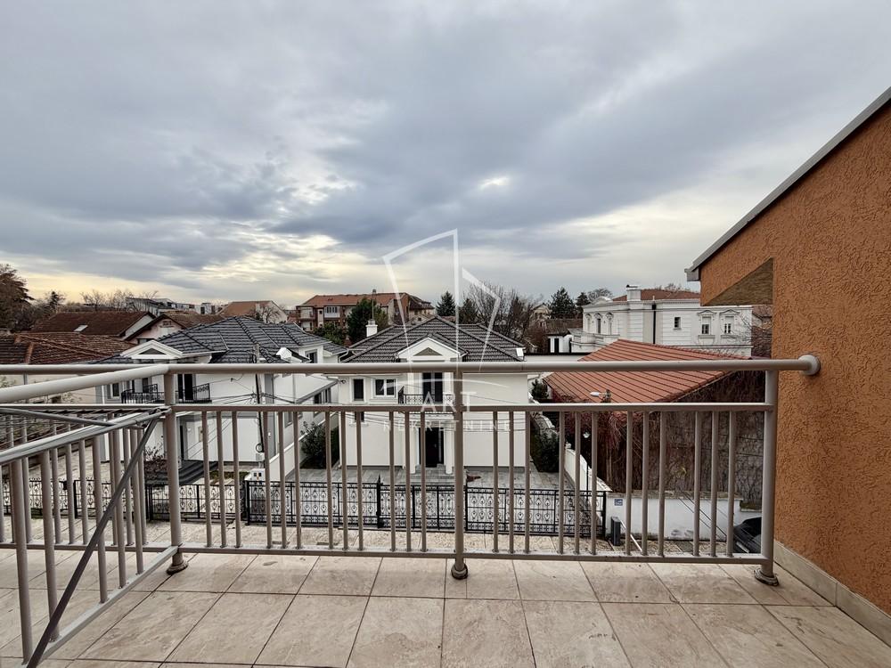 Stan na prodaju u Beogradu, Zemun, jednosoban, 38m2, cena 134000 evra