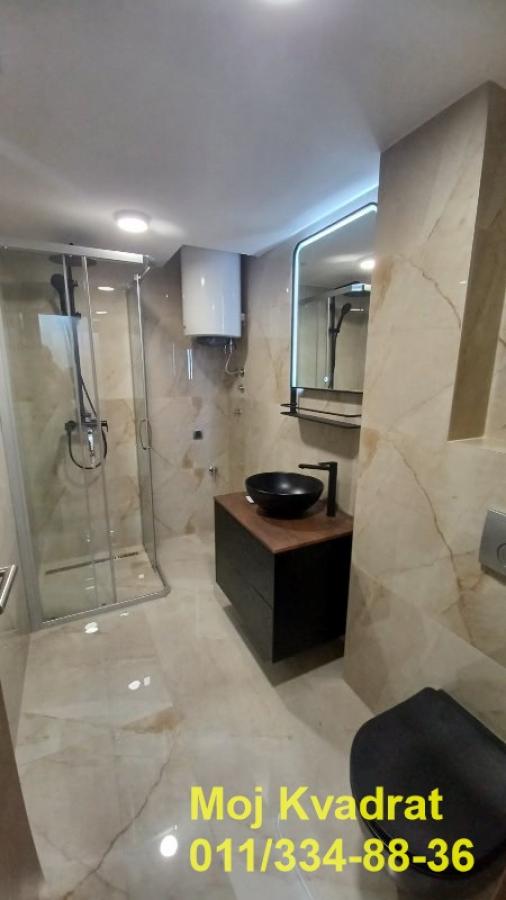 Stan na prodaju u Beogradu, Filmski grad, trosoban, 70m2, cena 210000 evra