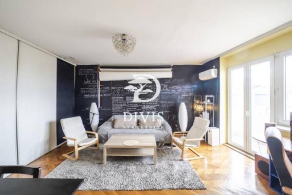 Stan na prodaju u Beogradu, Stari grad, troiposoban, 99m2, cena 437000 evra