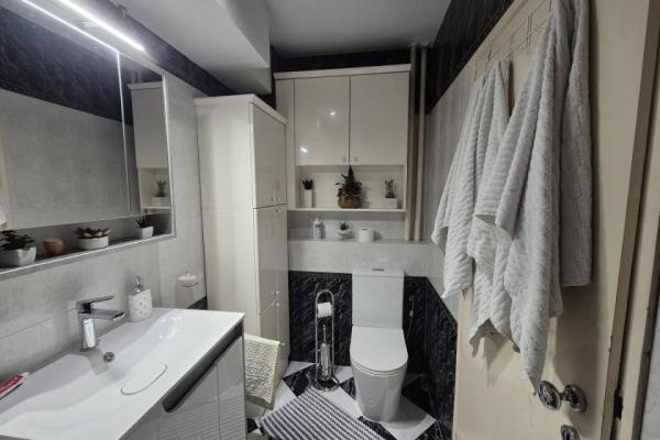 Stan na prodaju u Beogradu, Čukarica, dvosoban, 55m2, cena 176000 evra