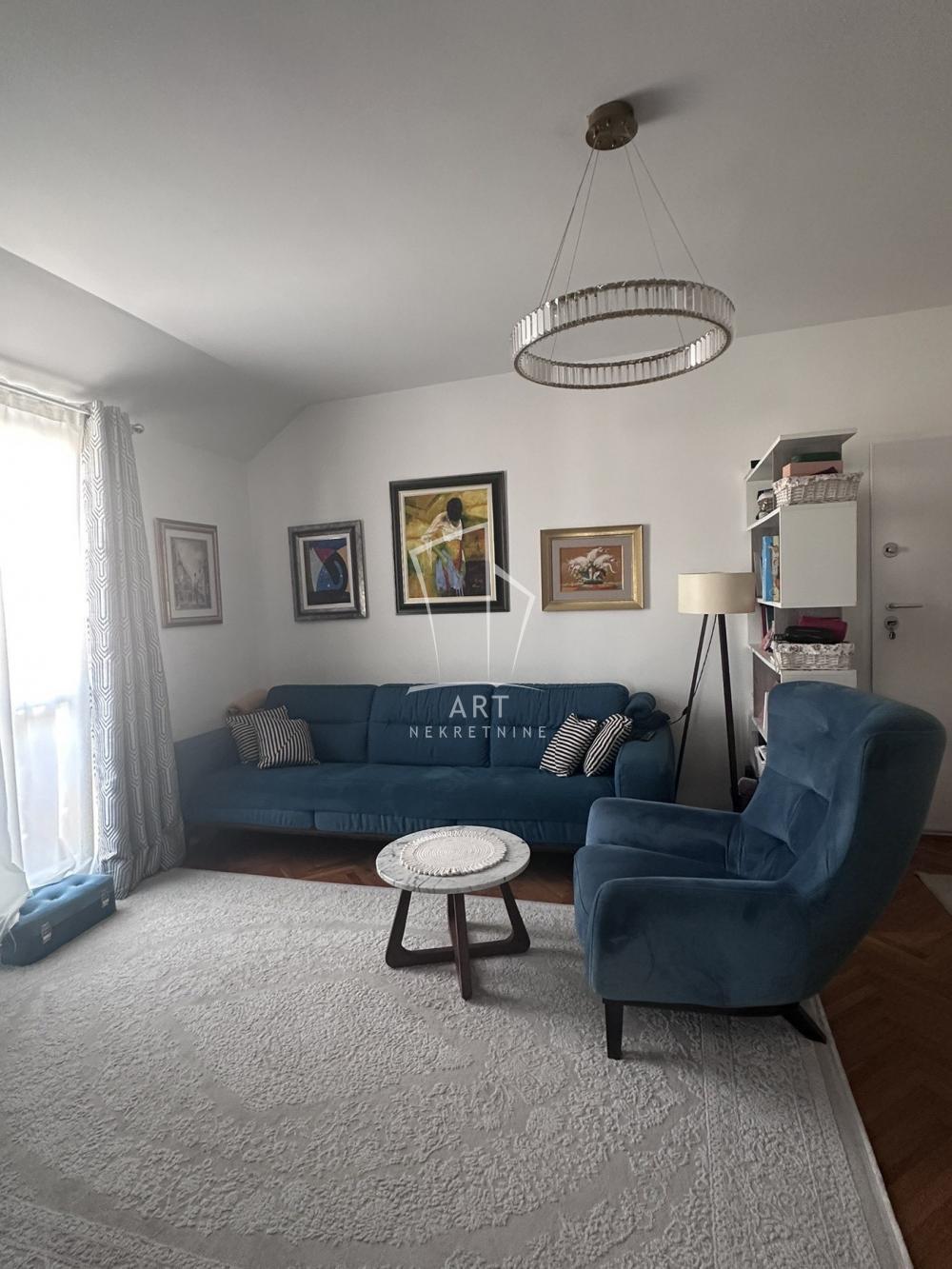 Stan na prodaju u Beogradu, Žarkovo, trosoban, 61m2, cena 194000 evra