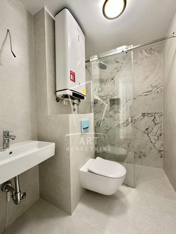 Stan na prodaju u Beogradu, Beograd (centar), trosoban, 75m2, cena 554750 evra