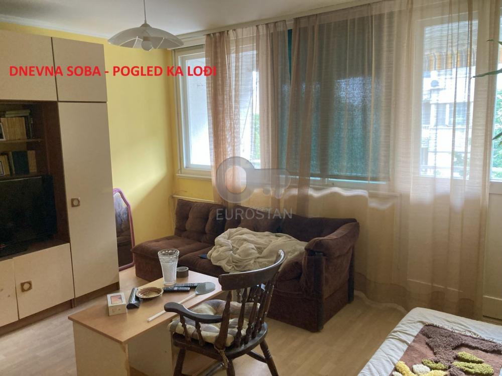 Stan na prodaju u Beogradu, Konjarnik, trosoban, 73m2, cena 204000 evra