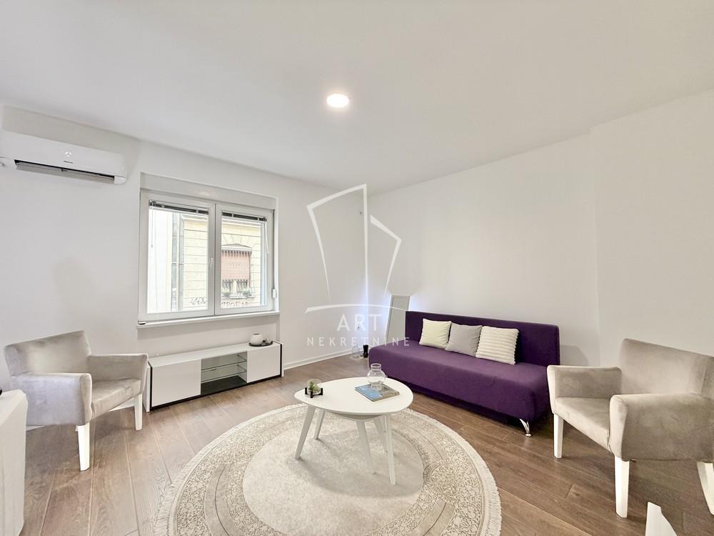 Stan na prodaju u Beogradu, Stari grad, jednoiposoban, 36m2, cena 172500 evra