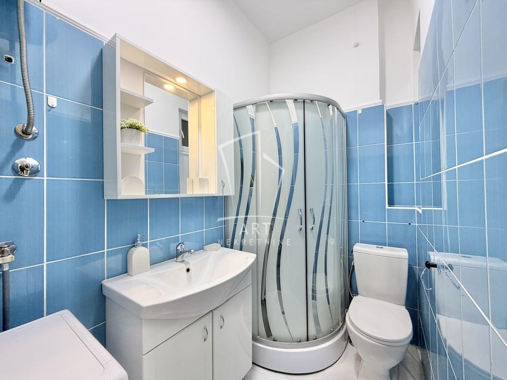 Stan na prodaju u Beogradu, Stari grad, jednoiposoban, 36m2, cena 172500 evra