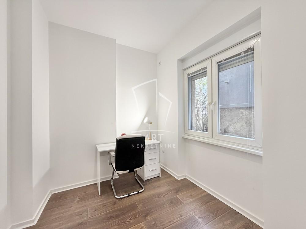 Stan na prodaju u Beogradu, Stari grad, jednoiposoban, 36m2, cena 172500 evra