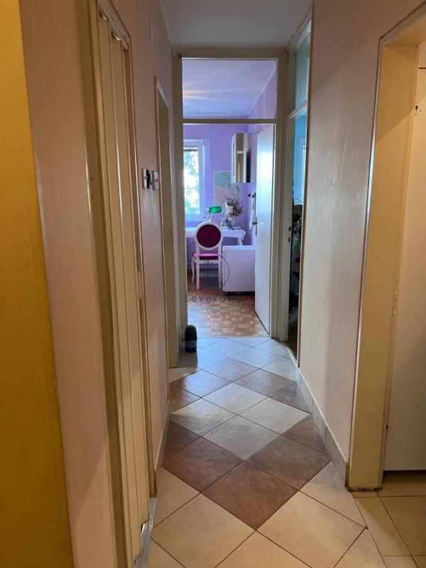 Stan na prodaju u Beogradu, Novi Beograd blok 71, trosoban, 78m2, cena 235000 evra