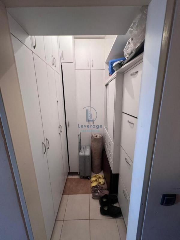 Stan na prodaju u Beogradu, Novi Beograd blok 71, trosoban, 78m2, cena 235000 evra