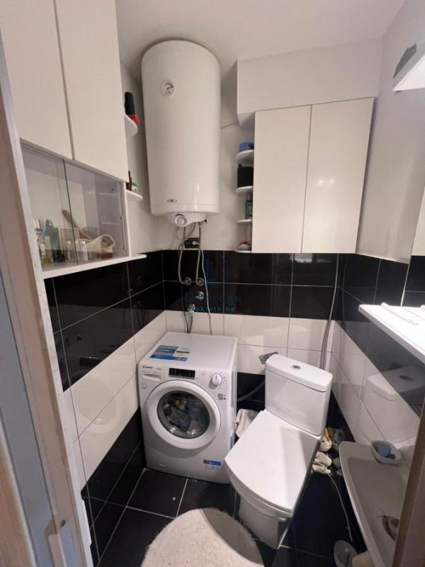 Stan na prodaju u Beogradu, Novi Beograd blok 71, trosoban, 78m2, cena 235000 evra