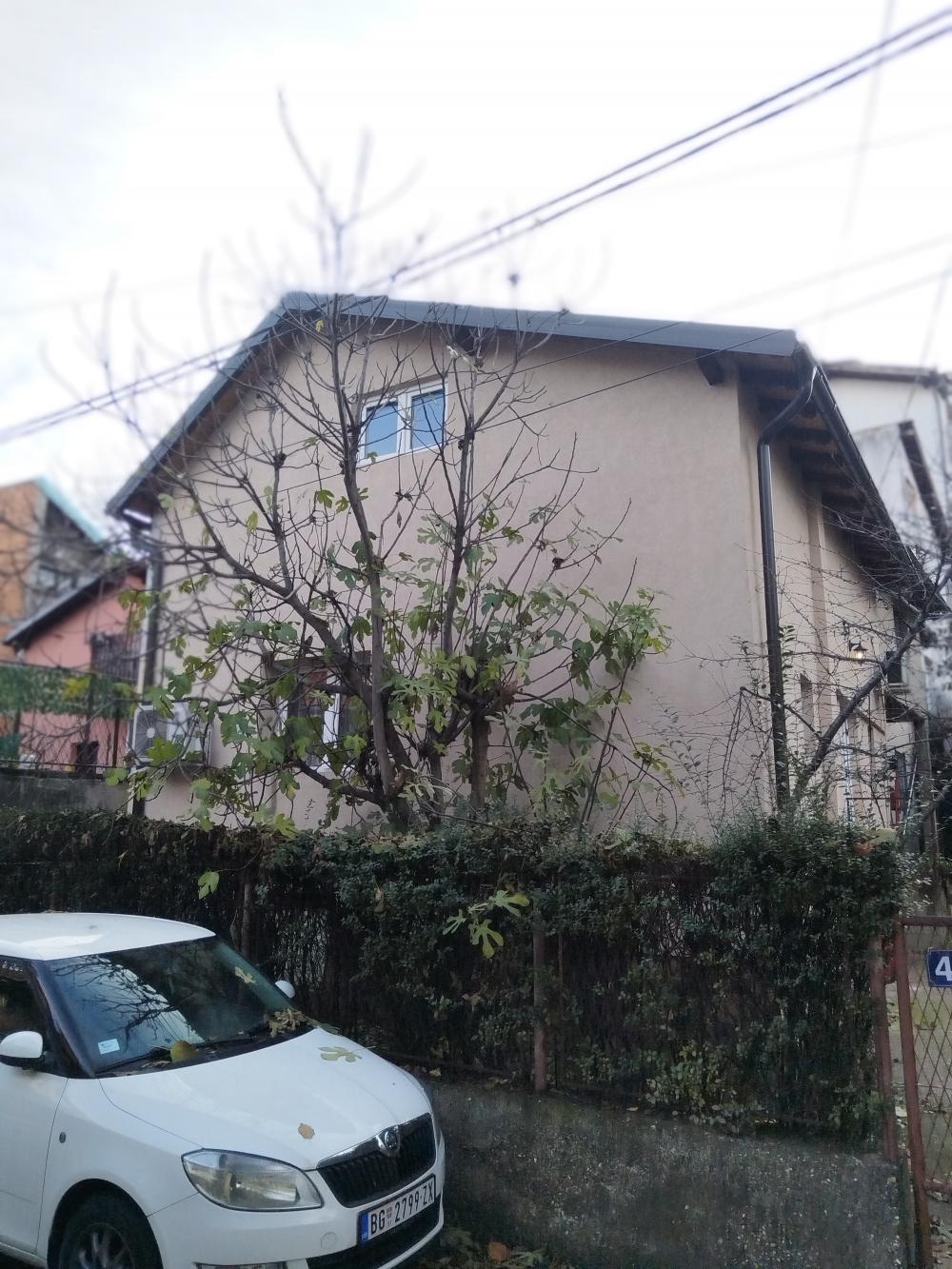 Stan na prodaju u Beogradu, Karaburma 2, 84m2, cena 130000 evra