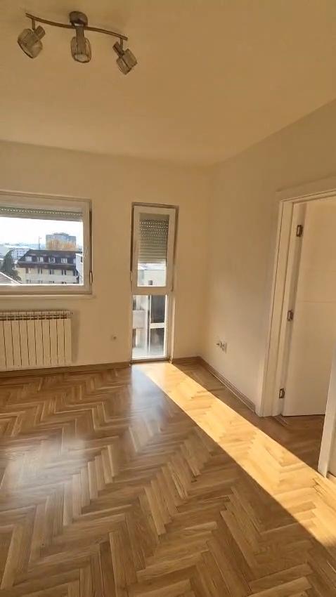 Stan na prodaju u Beogradu, Zvezdara, dvosoban, 54m2, cena 178880 evra