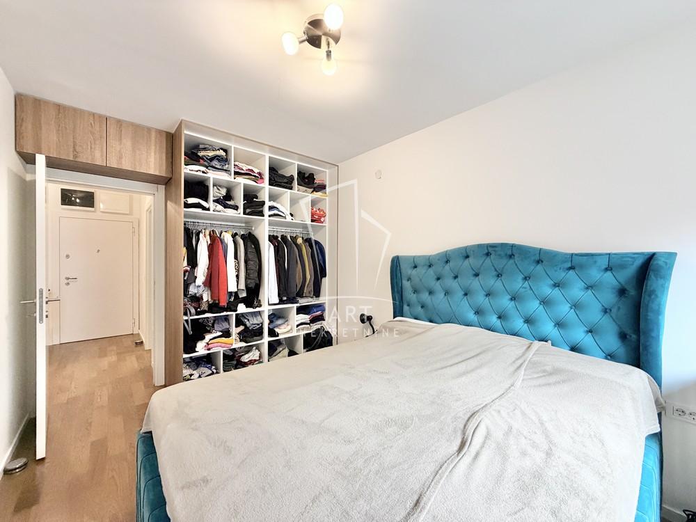 Stan na prodaju u Beogradu, Višnjička banja, trosoban, 68m2, cena 229000 evra